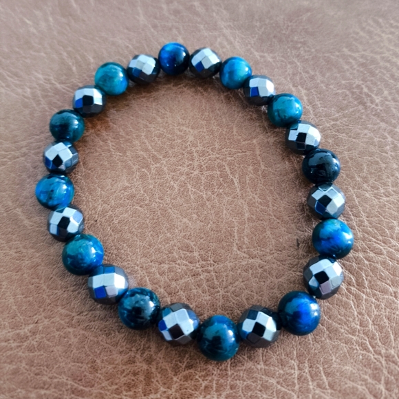 Bracelet - Picture 1 of 1